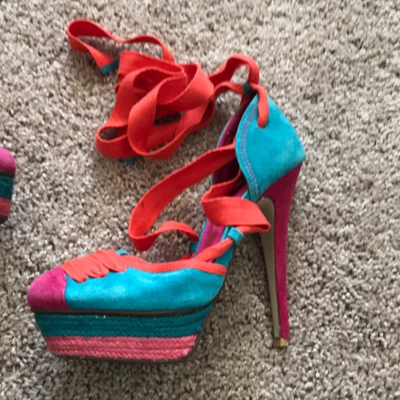 Jeffrey Campbell Monroe Lace up pump - Picture 14 of 14